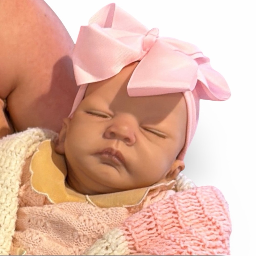 Ashton Drake So Truly Real Welcome Home Emily Doll Baby Pink Knit Newborn Reborn